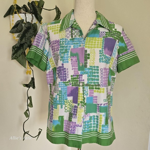 Tops - 70s Vtg Button Short Sleeve Polyester Geometric Green Purple Dagger Collar Shirt